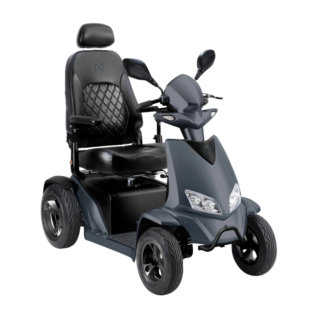 Monarch Obsidian long-range heavy-duty mobility scooter